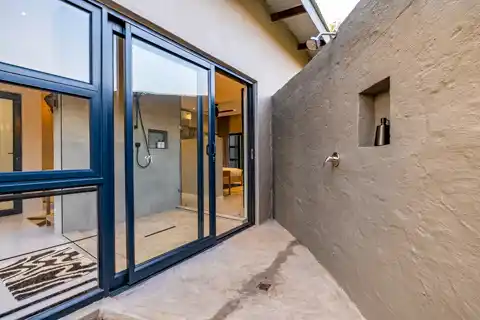Anoa Suite | Nare Bush Lodge