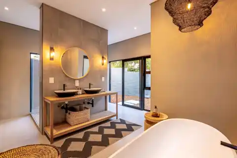 Anoa Suite | Nare Bush Lodge